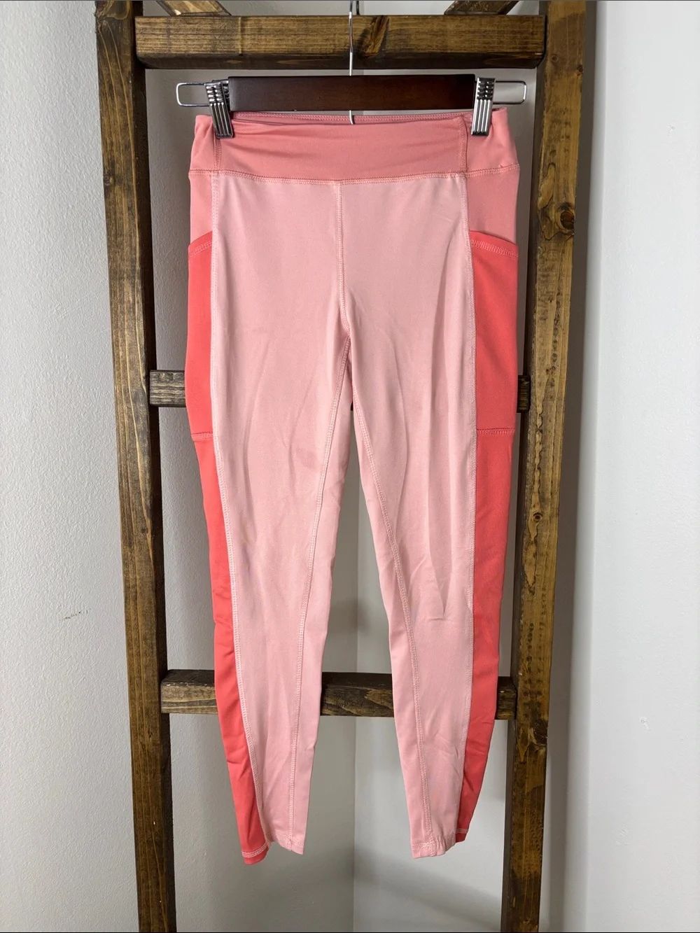 dip Girls Two-Tone Pink & Coral Leggings Size M